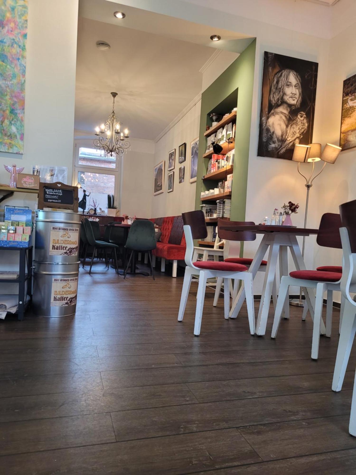 Bilderbuchcafe - Ferien No 5 - Markt 7 * Havelberg